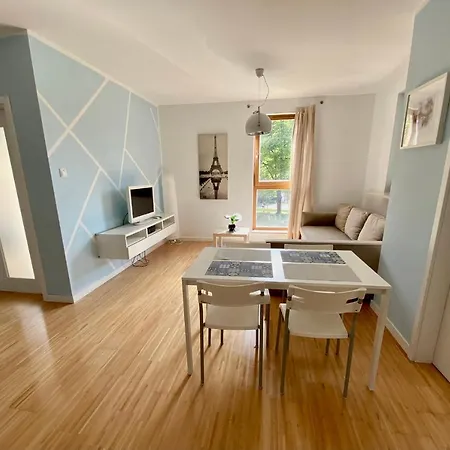 Quiet Spot In The Center / Torunska Street Apartment Danzig
